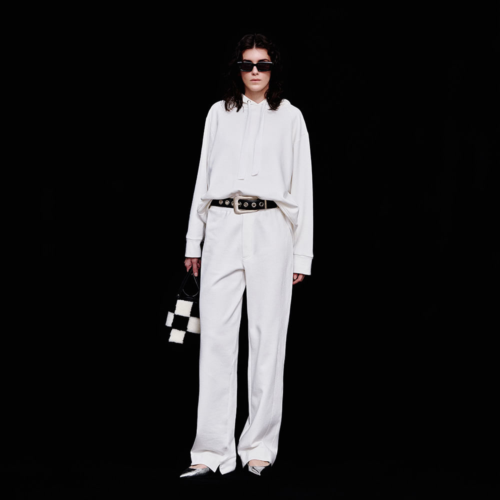 CA300239_0533_1-CALCA-MOLETOM-EMMA-NKF