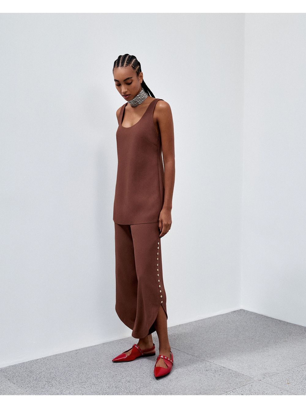 NK — Blusa Crepe Round Gisele