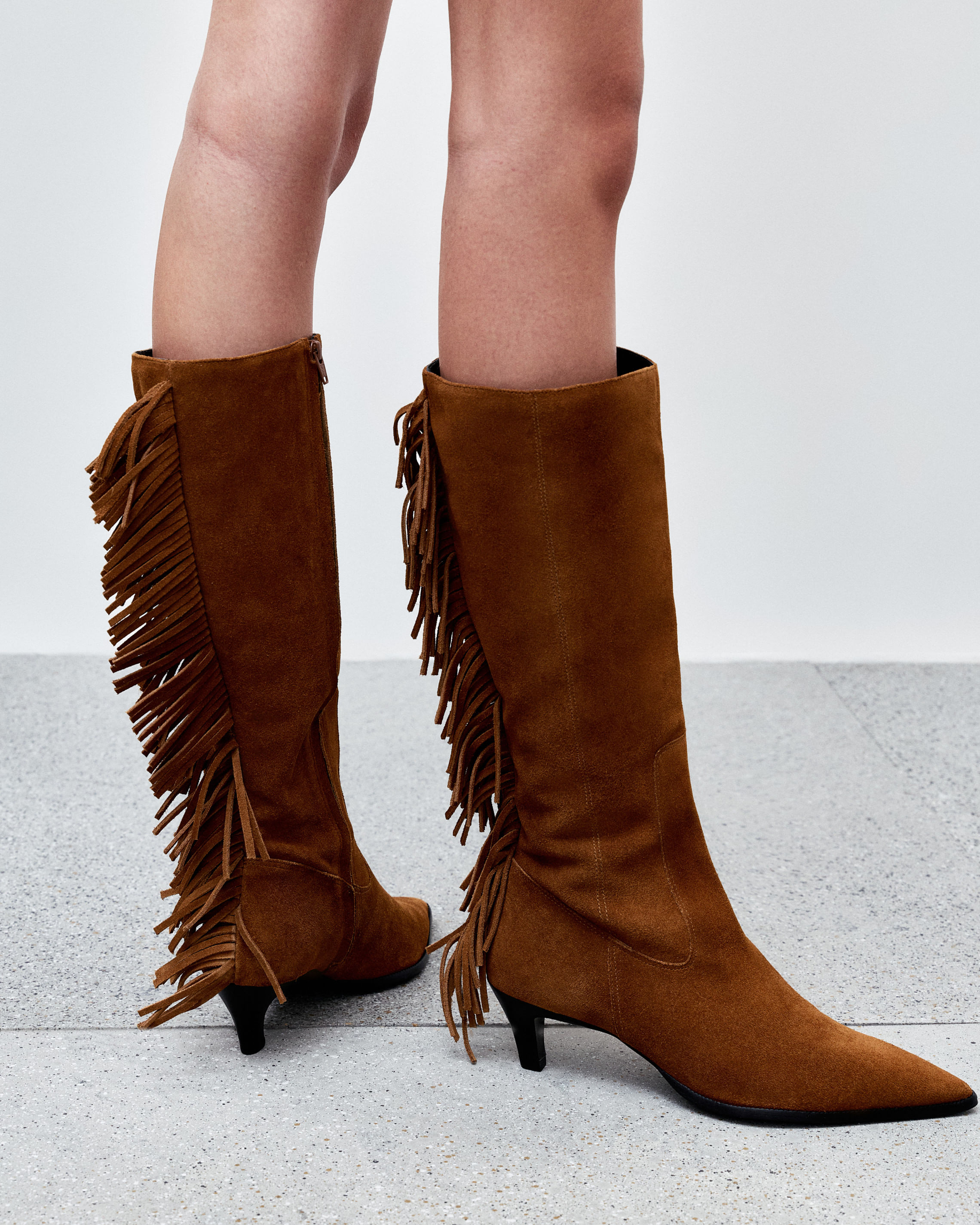 CD010305_0056_1-BOTA-FRANJA-CAROL-NKF