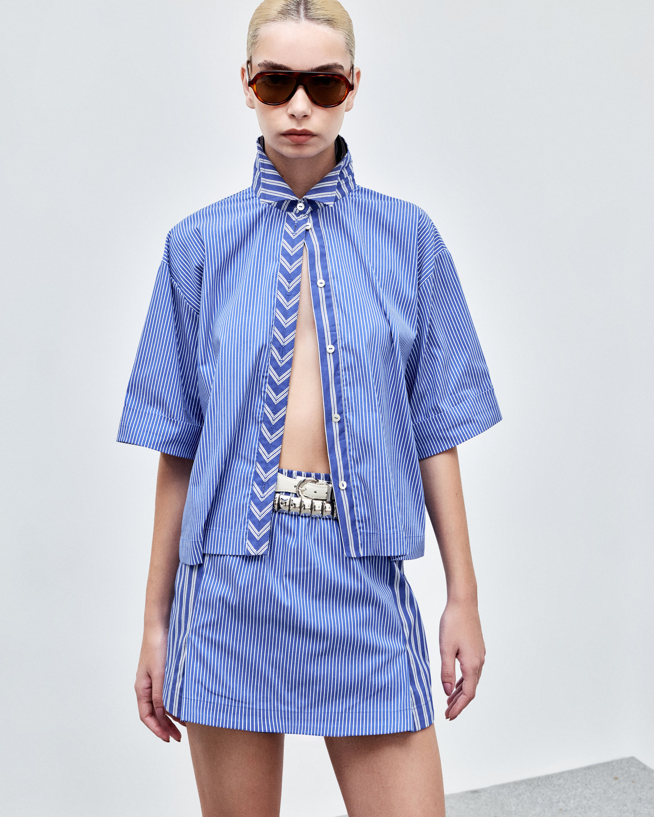 CM040271_5181_1-CAMISA-TRICOLINE-CLASSIC-PAOLA-NKO