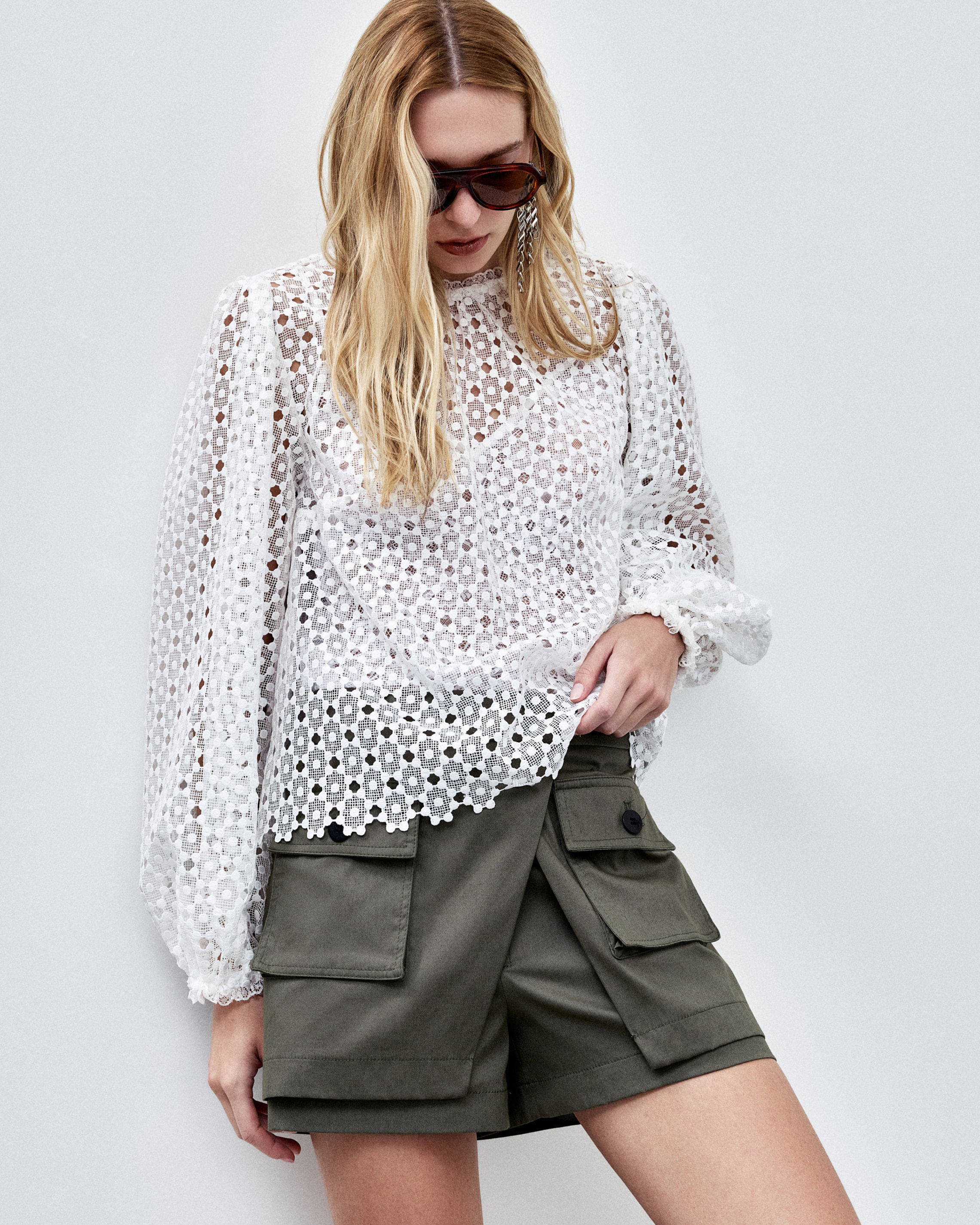 BL042005_0533_1-BLUSA-GUIPURE-POA-LIA-NKO