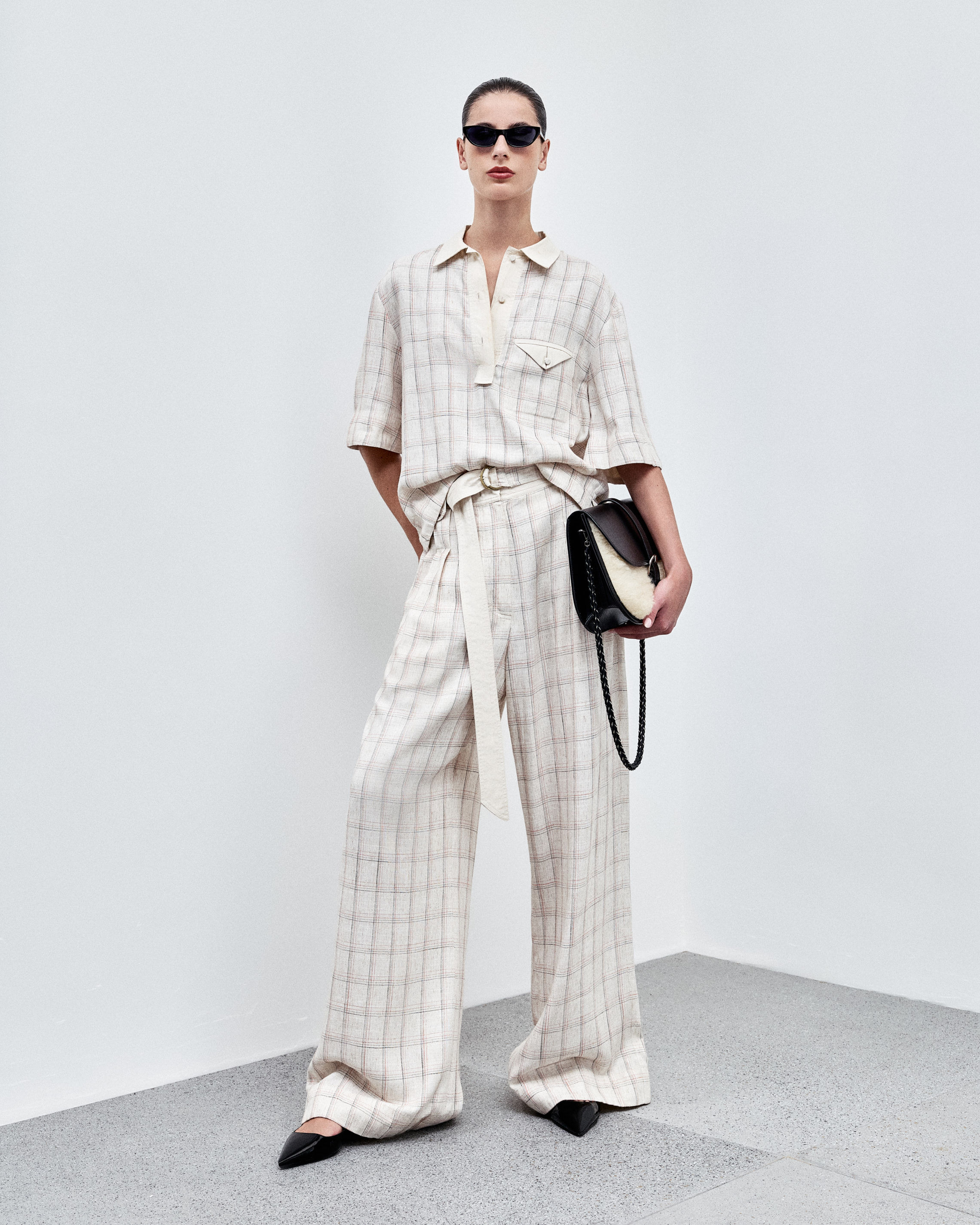 CA331213_4016_1-CALCA-LINHO-TURRELL-CAMILA-NKO