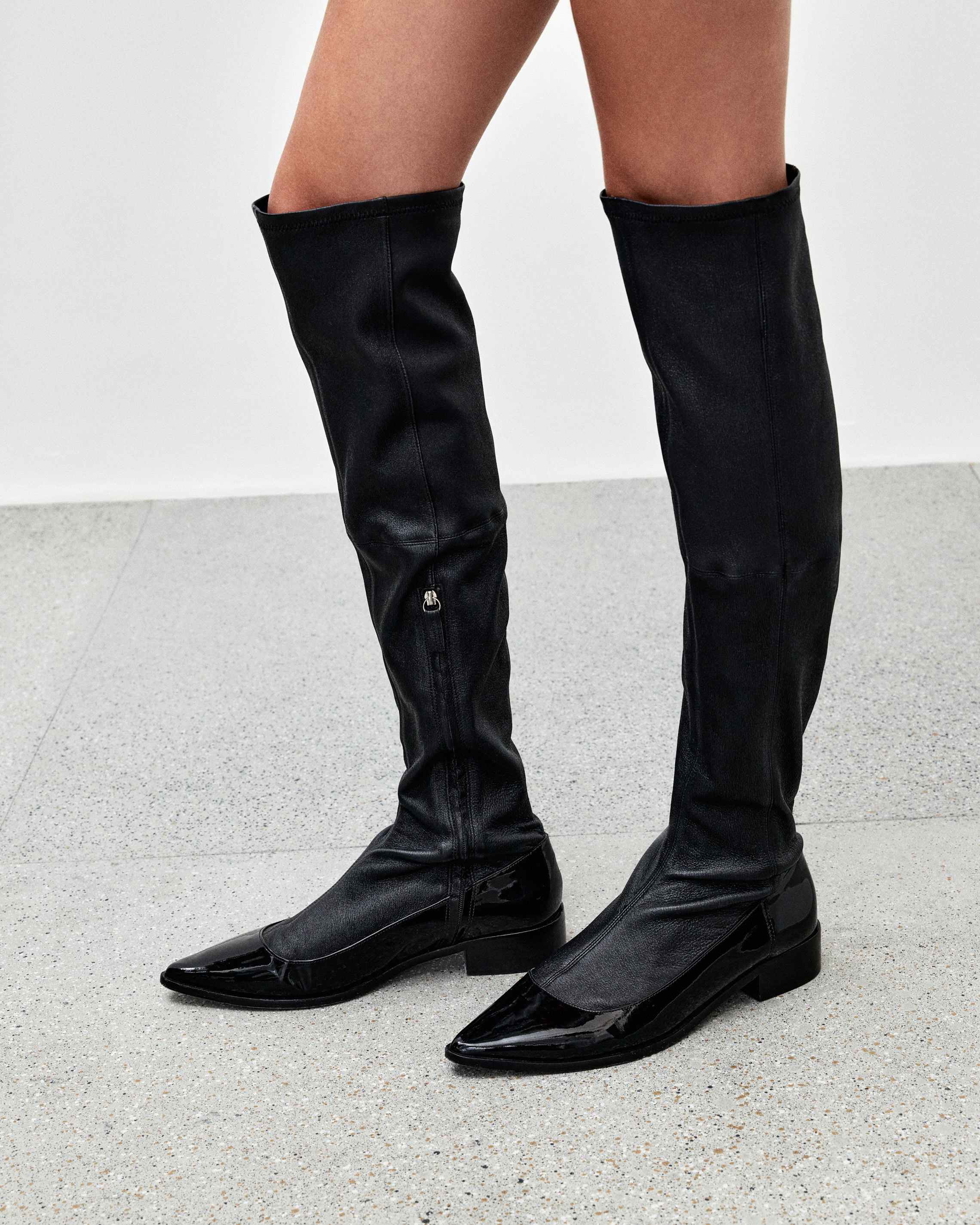 CD010311_0003_1-BOTA-VERNIZ-MAYA-NKF