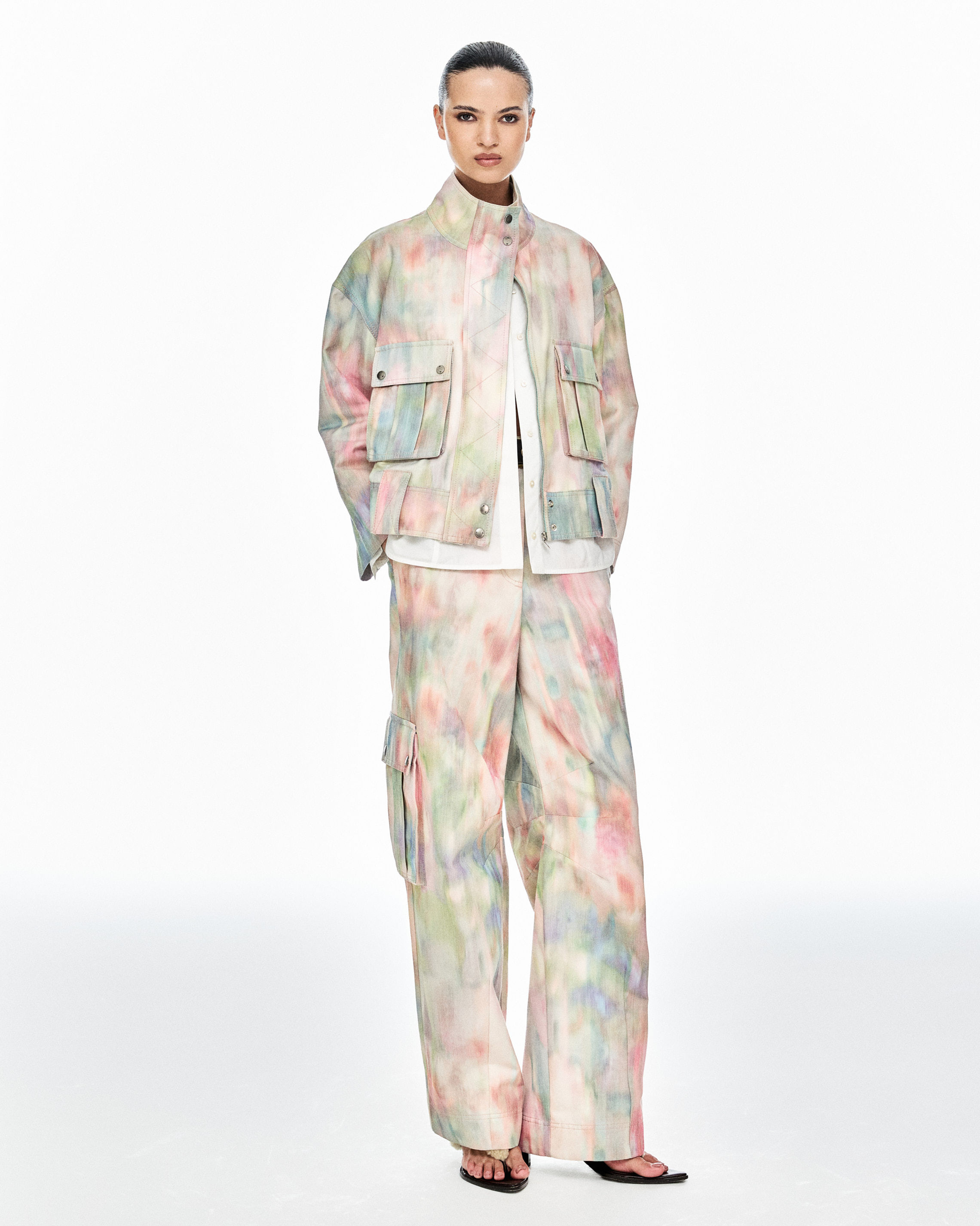 CA450231_0195_1-CALCA-ALFAIATARIA-IKAT-JULIE-NKO