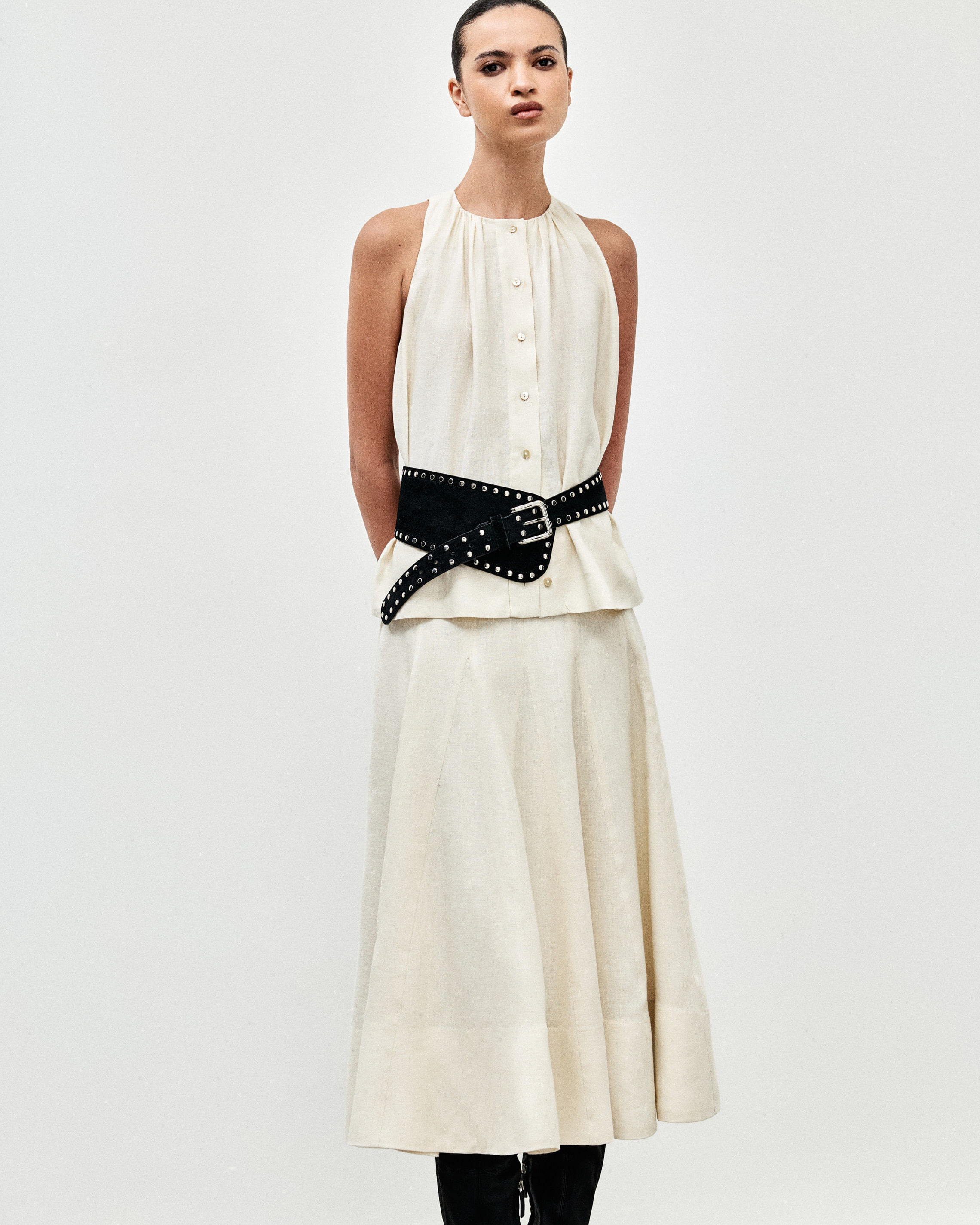 SA080953_10115_1-SAIA-LINHO-LEVE-TALIE-NKO