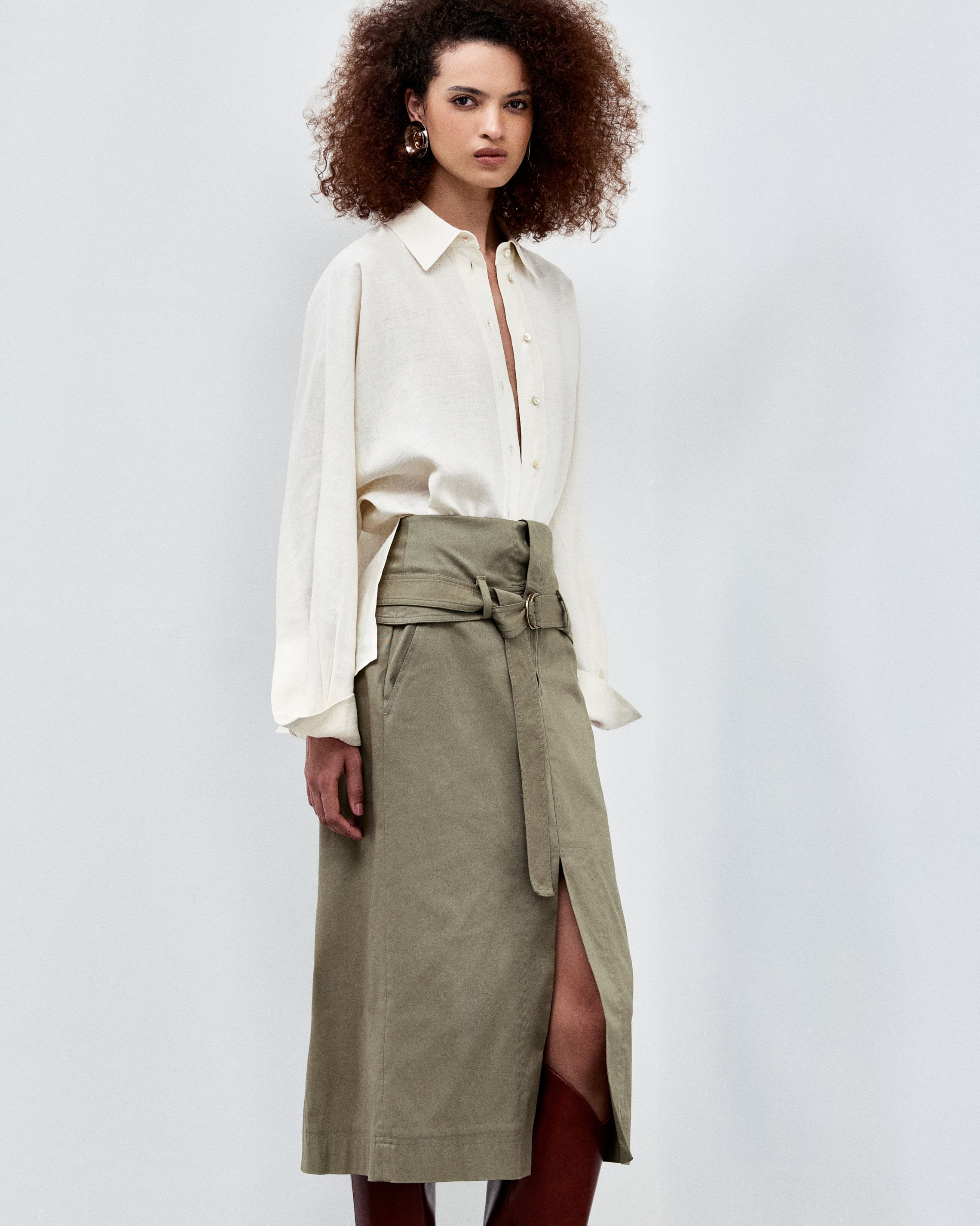 SA080969_1531_1-SAIA-COTTON-TAILOR-JULIA-NKO