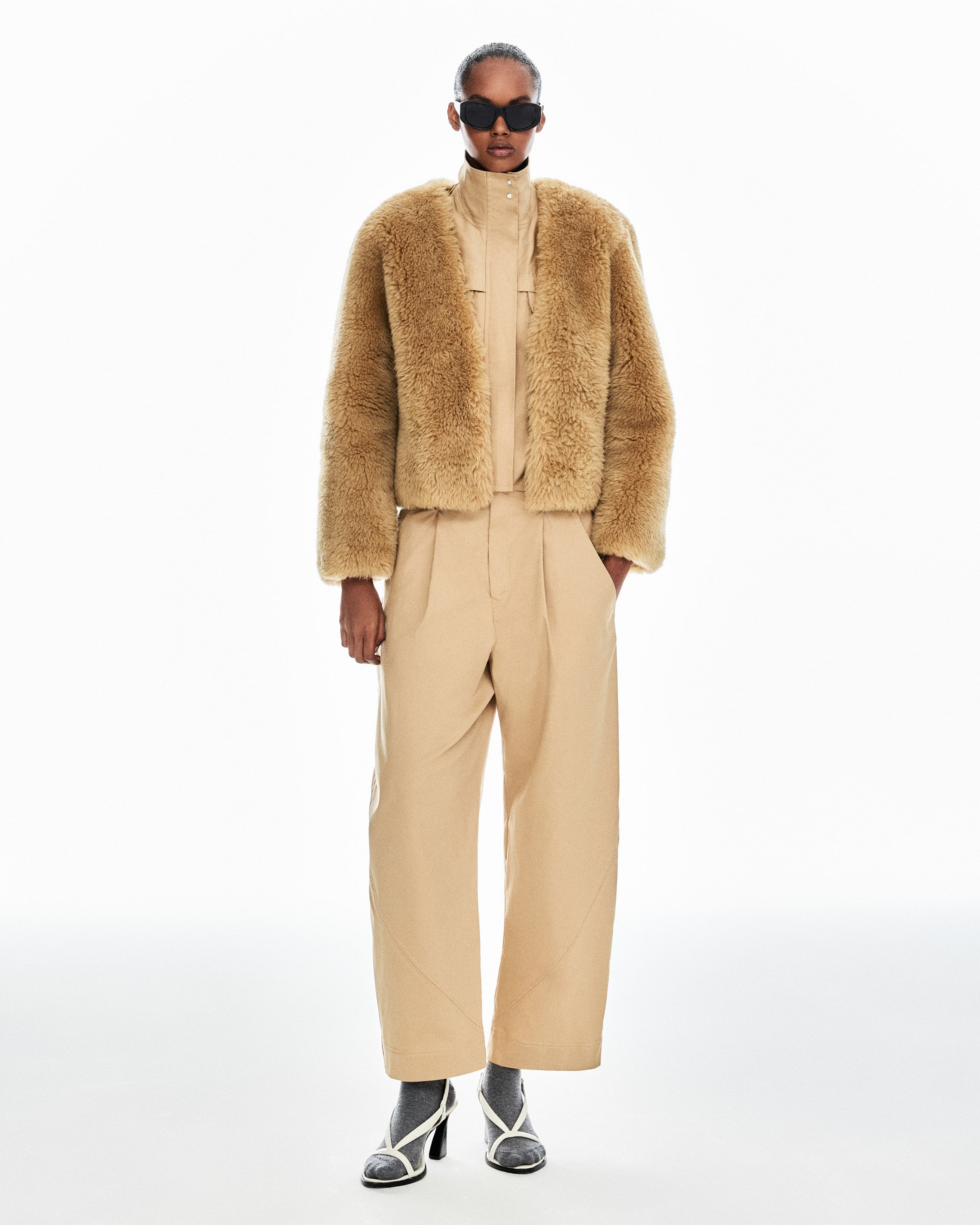 CC140021_10119_1-CASACO-PELO-PAM-NKF