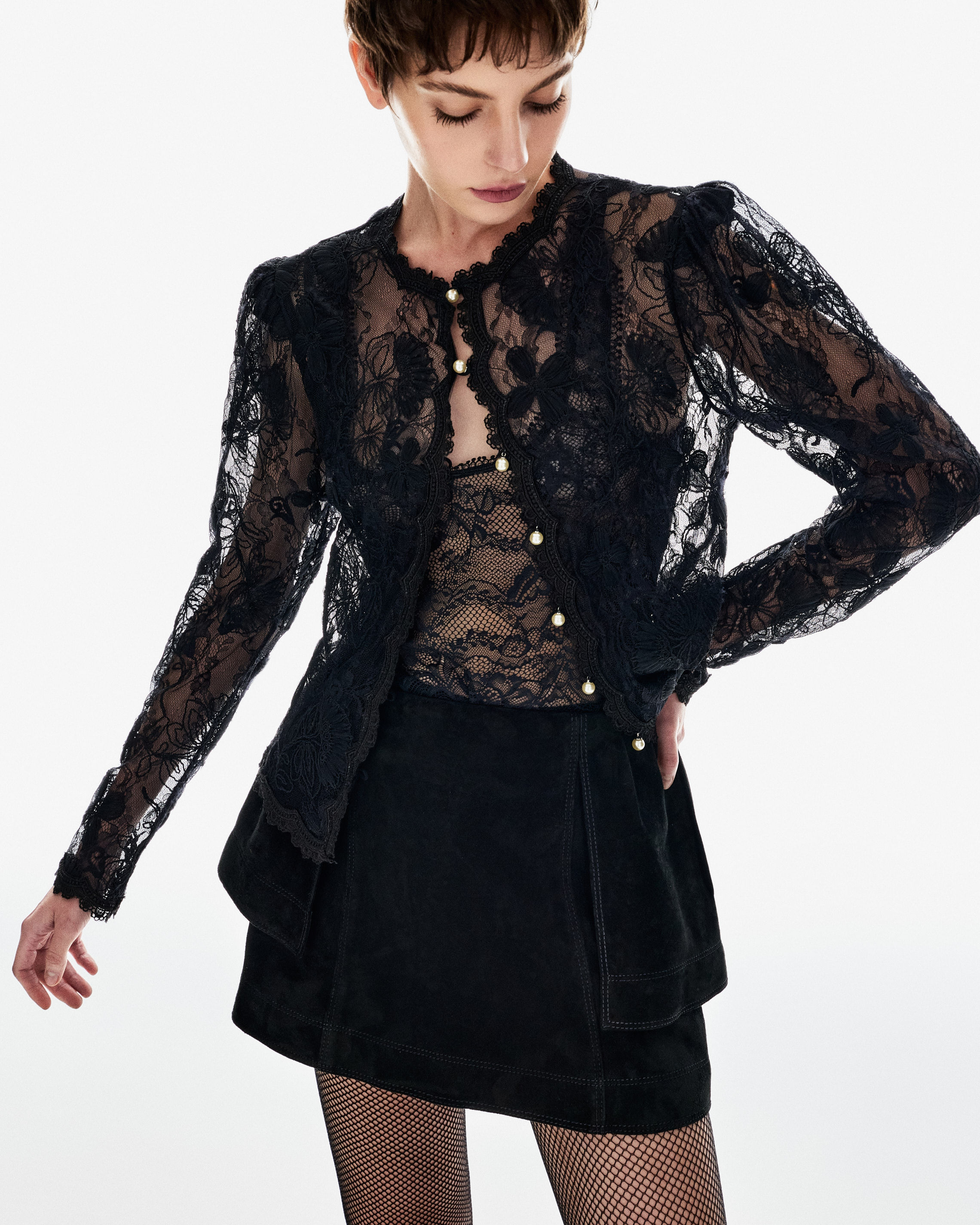 BL042136_0003_1-BLUSA-RENDA-PLIE-LELE-NKO